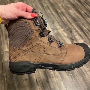 Men’s red wing work boots